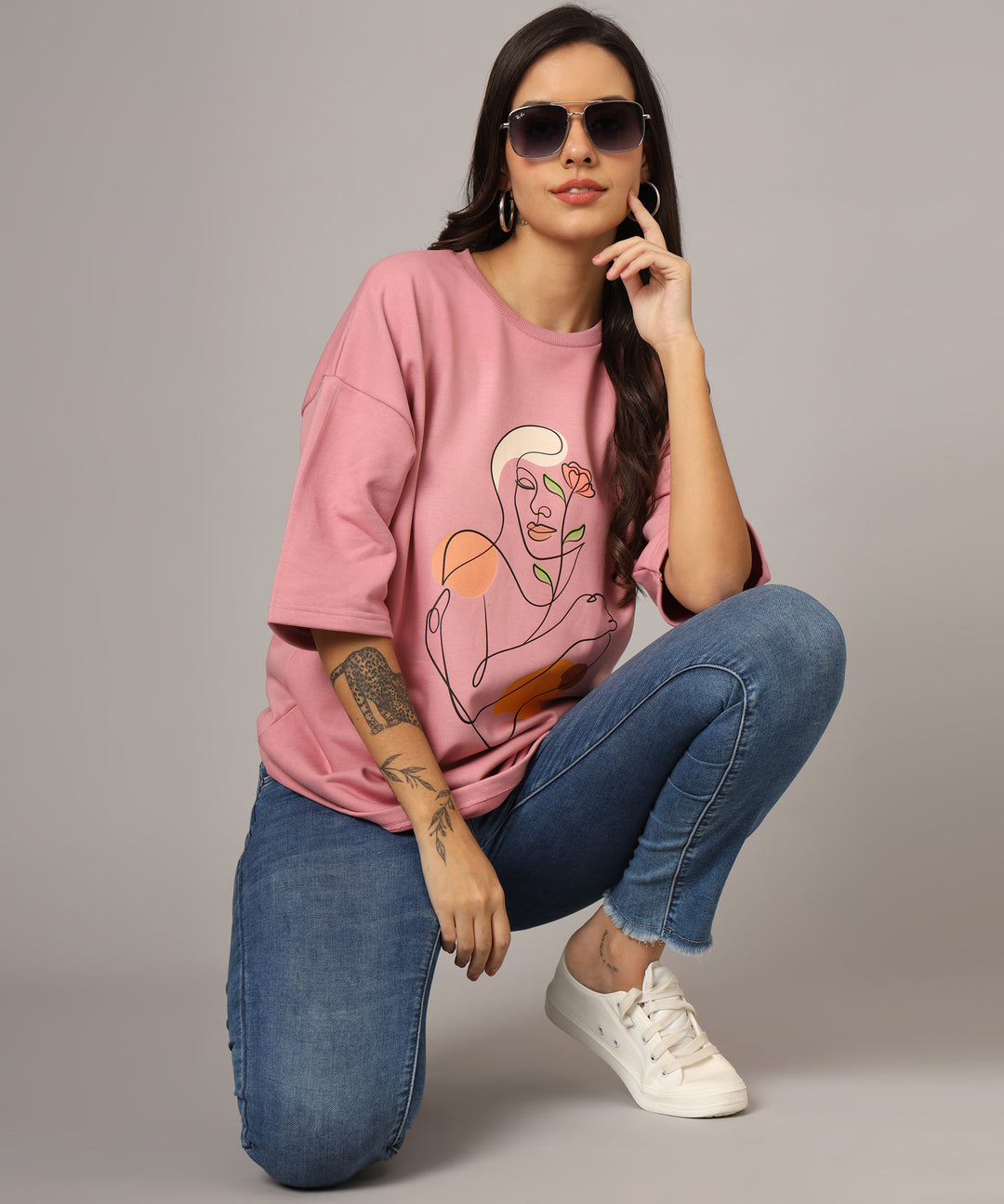 Women’s Oversized T-Shirt with Self-Love Line Art